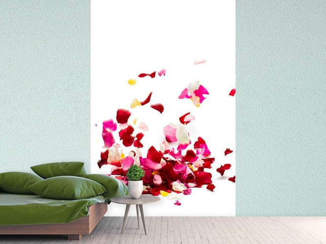 Fotobehang Bed met rozenbladeren, romantiek