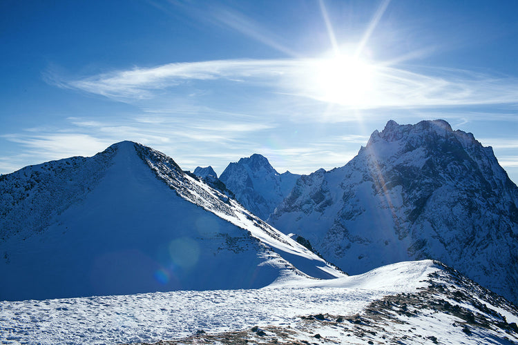Fotobehang The Mountain In Snow