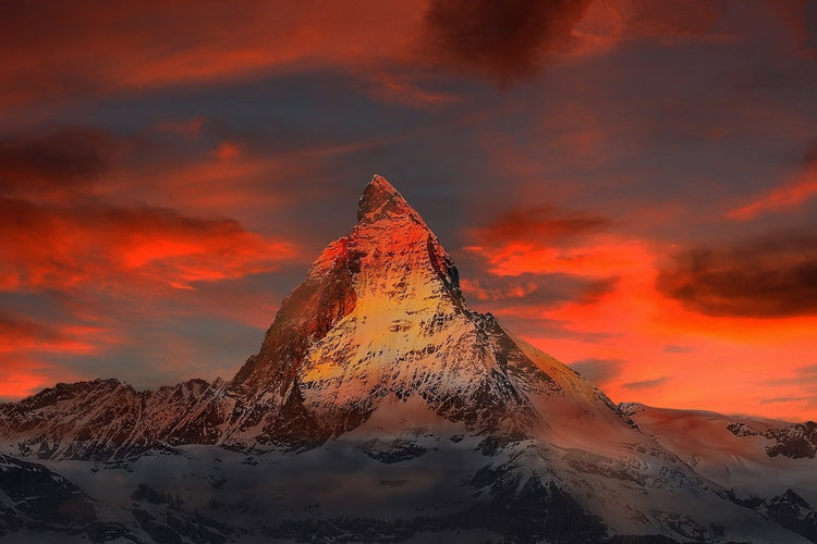 Fotobehang Mountains of Switzerland at sunset