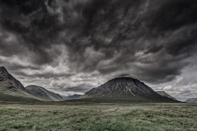 Fotobehang Mountains in scotland