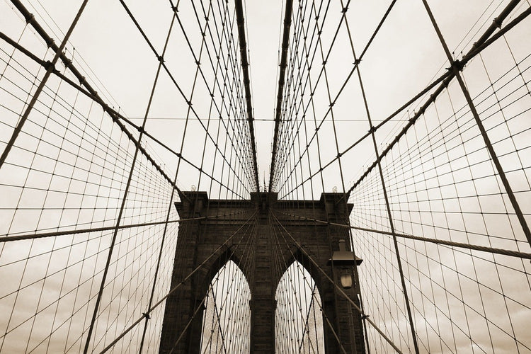 Fotobehang Brooklyn Bridge with clouds