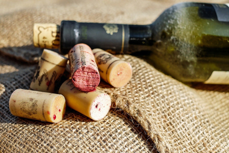 Fotobehang The wine corks
